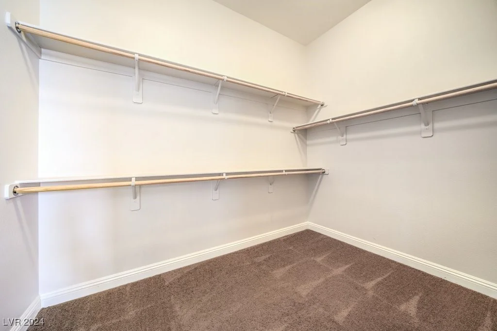 90 Einstein Ridge, Las Vegas, NV 89183
