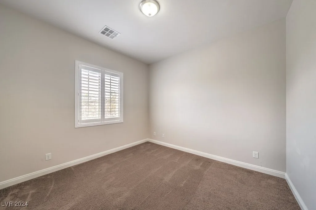 90 Einstein Ridge, Las Vegas, NV 89183