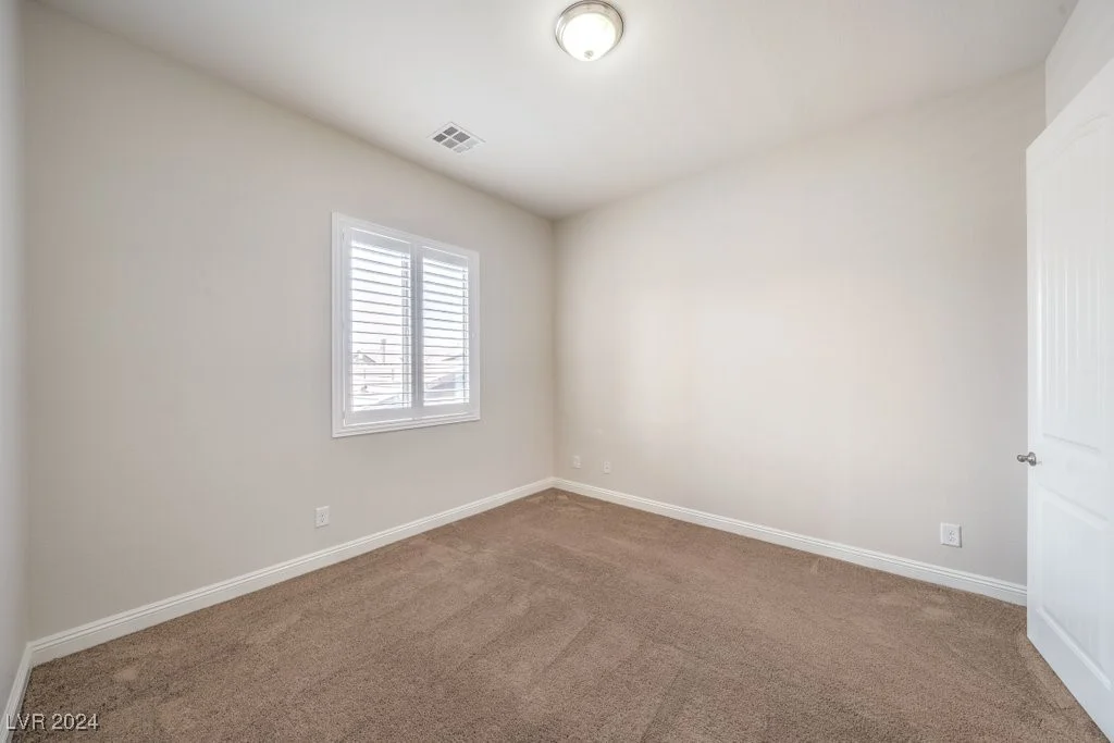 90 Einstein Ridge, Las Vegas, NV 89183