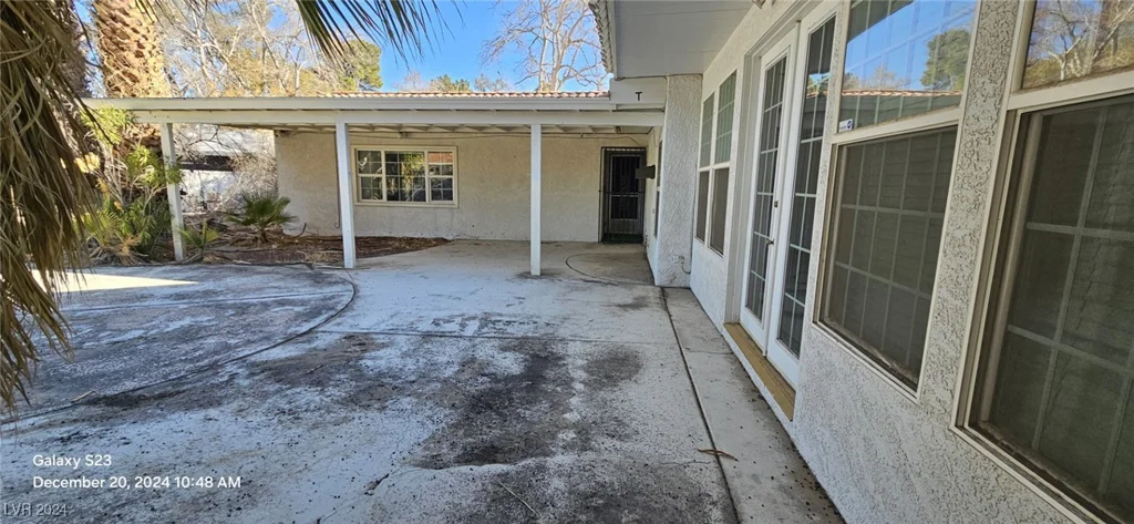 2504 Llewellyn, Las Vegas, NV 89102