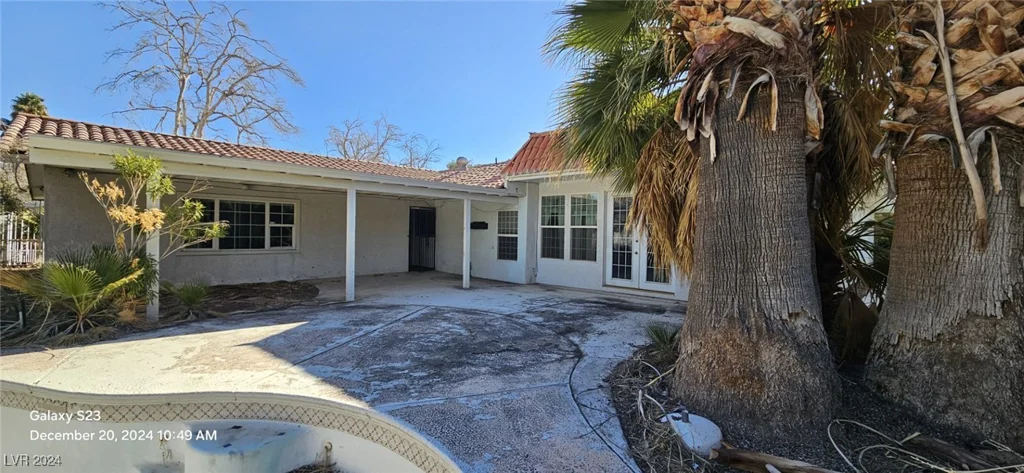 2504 Llewellyn, Las Vegas, NV 89102