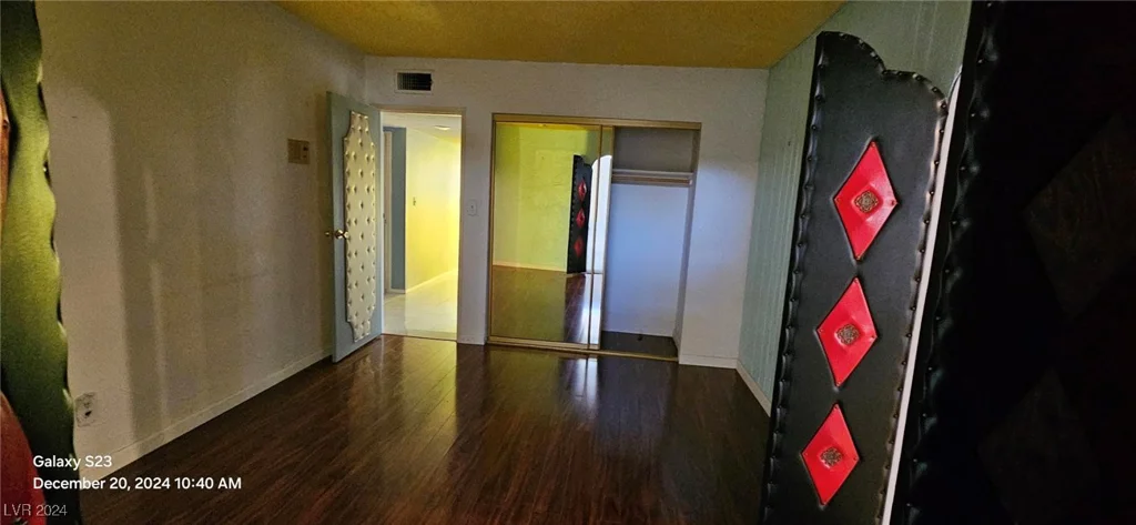 2504 Llewellyn, Las Vegas, NV 89102