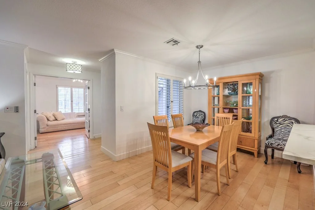 8452 Boseck, Las Vegas, NV 89145