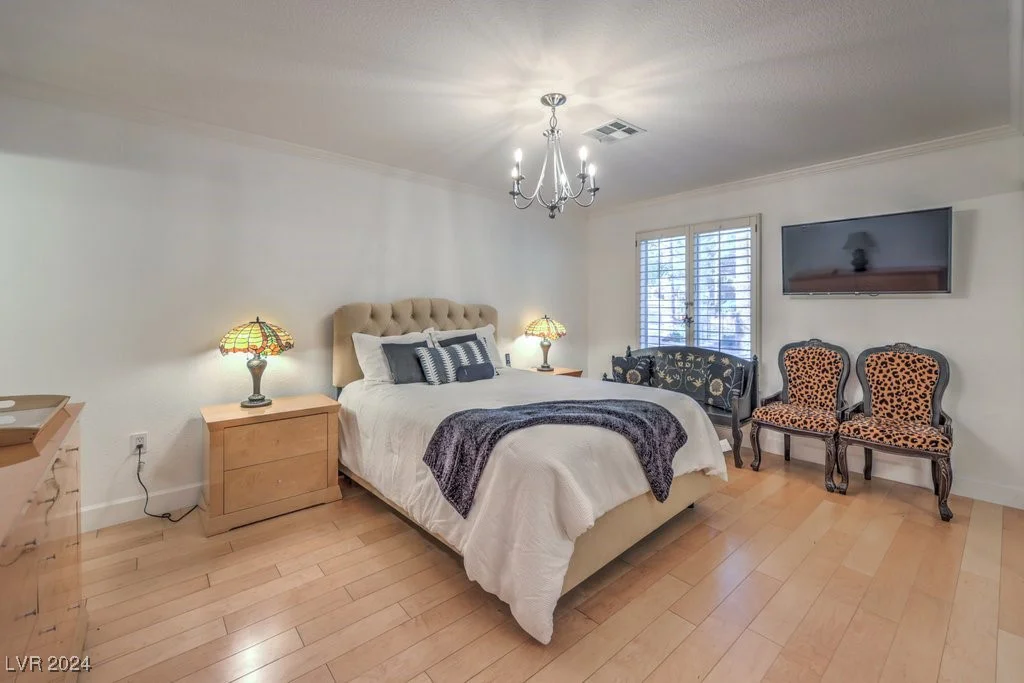 8452 Boseck, Las Vegas, NV 89145