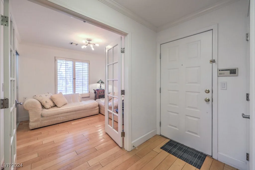 8452 Boseck, Las Vegas, NV 89145