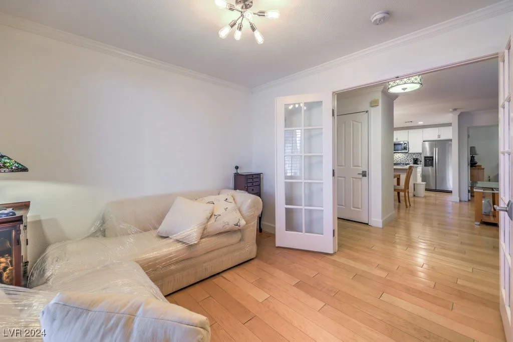 8452 Boseck, Las Vegas, NV 89145