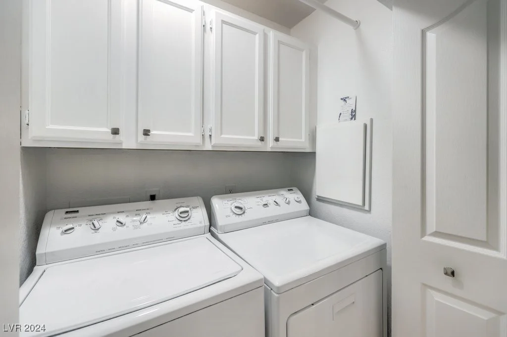 8452 Boseck, Las Vegas, NV 89145