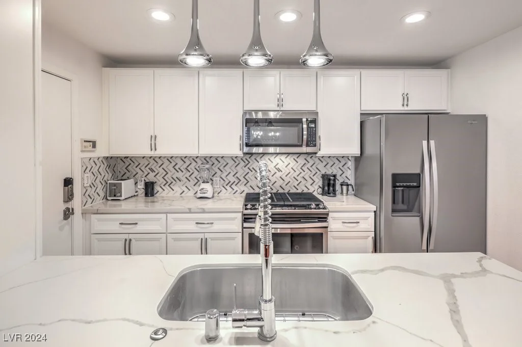 8452 Boseck, Las Vegas, NV 89145