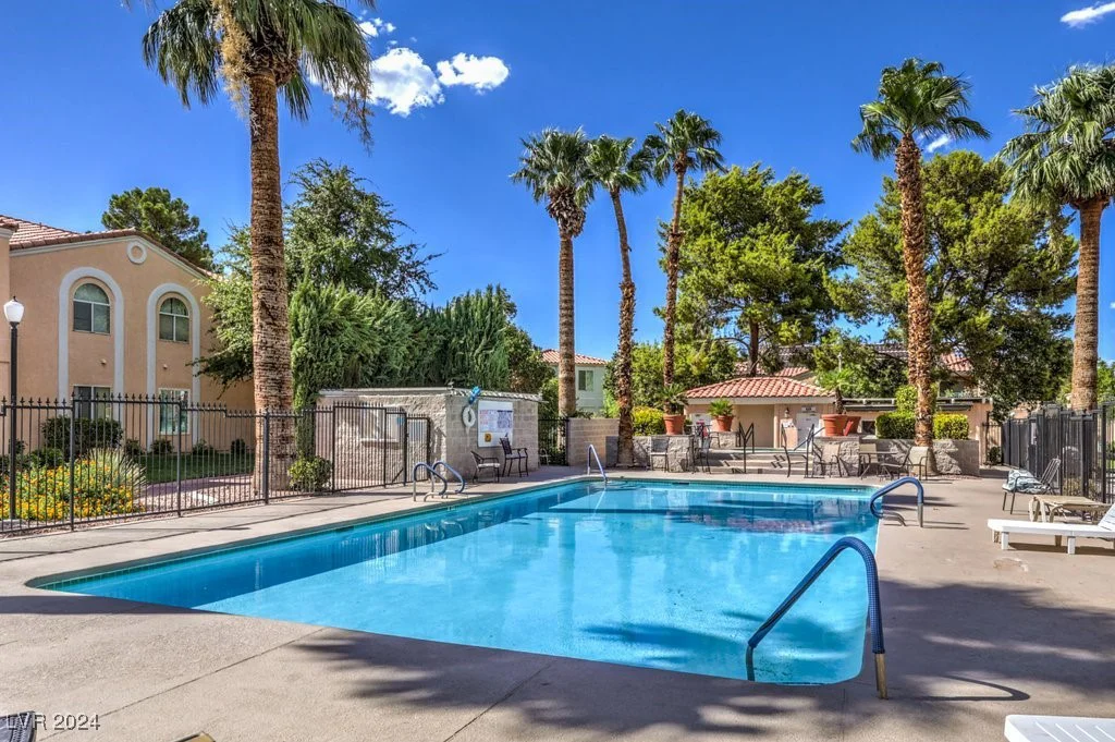 8452 Boseck, Las Vegas, NV 89145