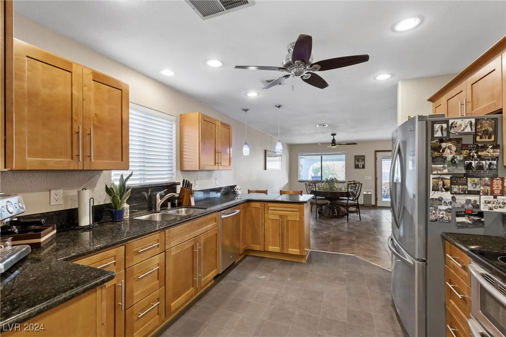 4767 Del Sueno, Las Vegas, NV 89120