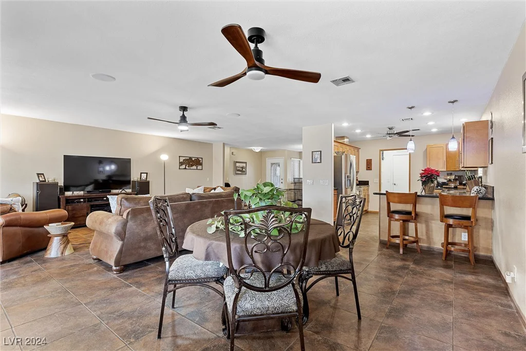 4767 Del Sueno, Las Vegas, NV 89120