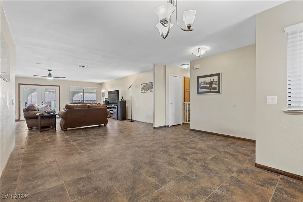 4767 Del Sueno, Las Vegas, NV 89120
