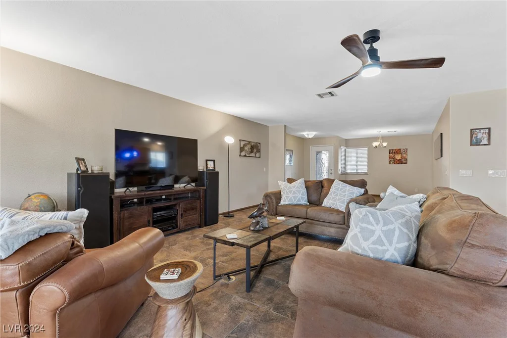 4767 Del Sueno, Las Vegas, NV 89120