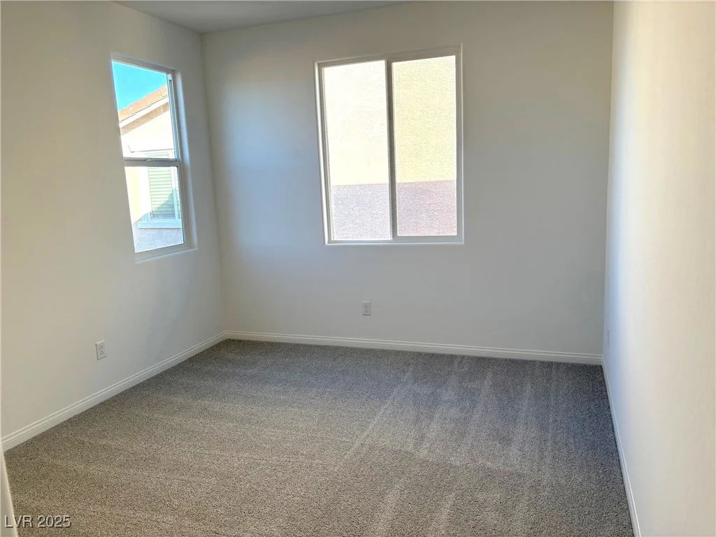 9922 Angel Valley, Las Vegas, NV 89178