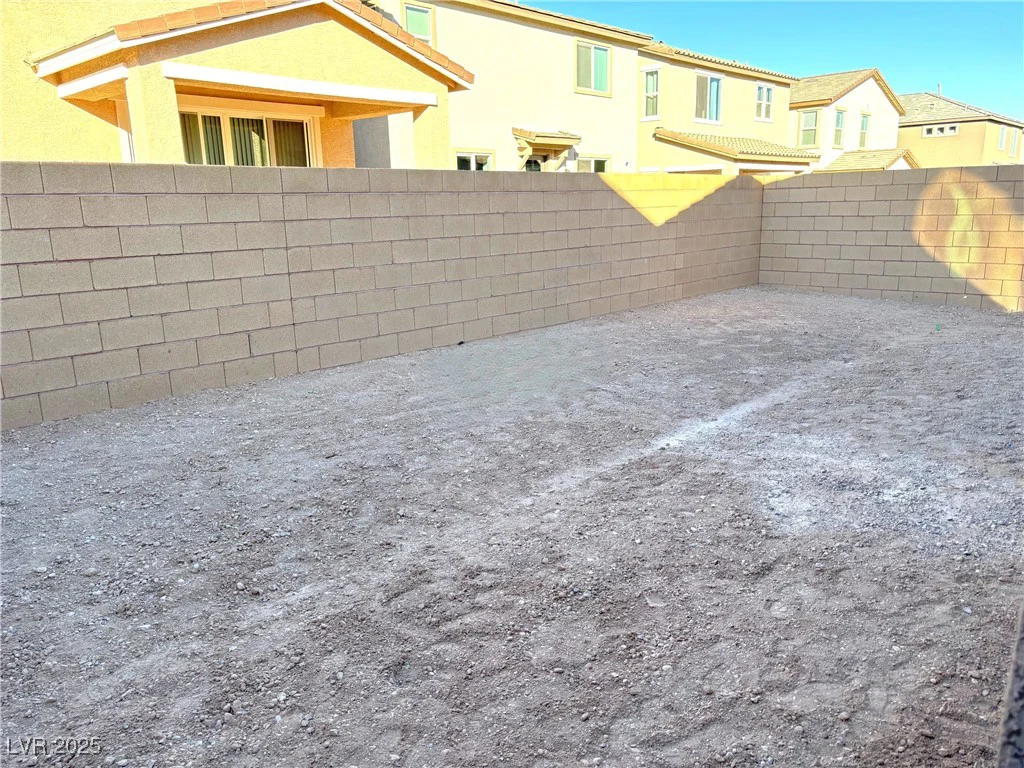 9922 Angel Valley, Las Vegas, NV 89178