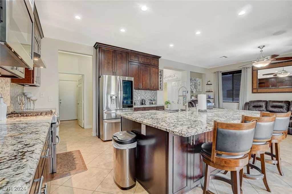 5902 Spinnaker Point, Las Vegas, NV 89110