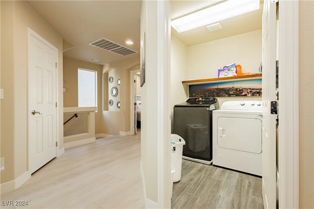 7232 Sierra Moon, Las Vegas, NV 89118