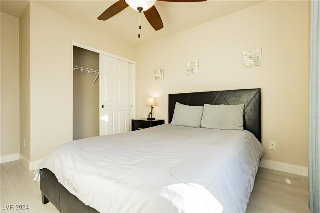 7232 Sierra Moon, Las Vegas, NV 89118