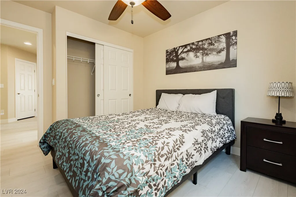 7232 Sierra Moon, Las Vegas, NV 89118