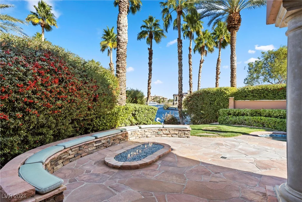 6 Via Mira Monte, Henderson, NV 89011