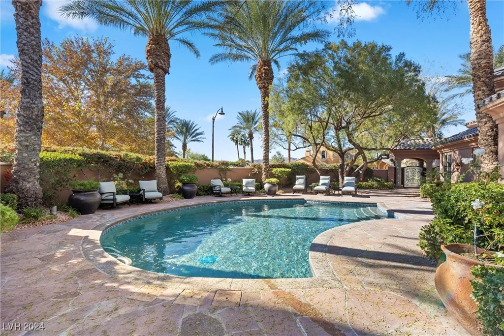 6 Via Mira Monte, Henderson, NV 89011