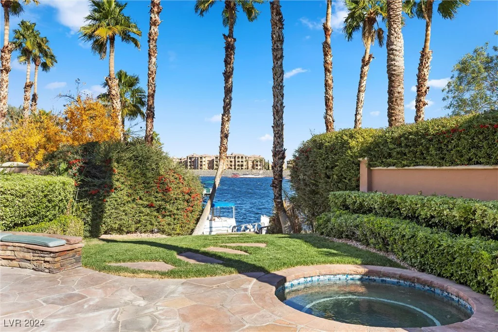 6 Via Mira Monte, Henderson, NV 89011