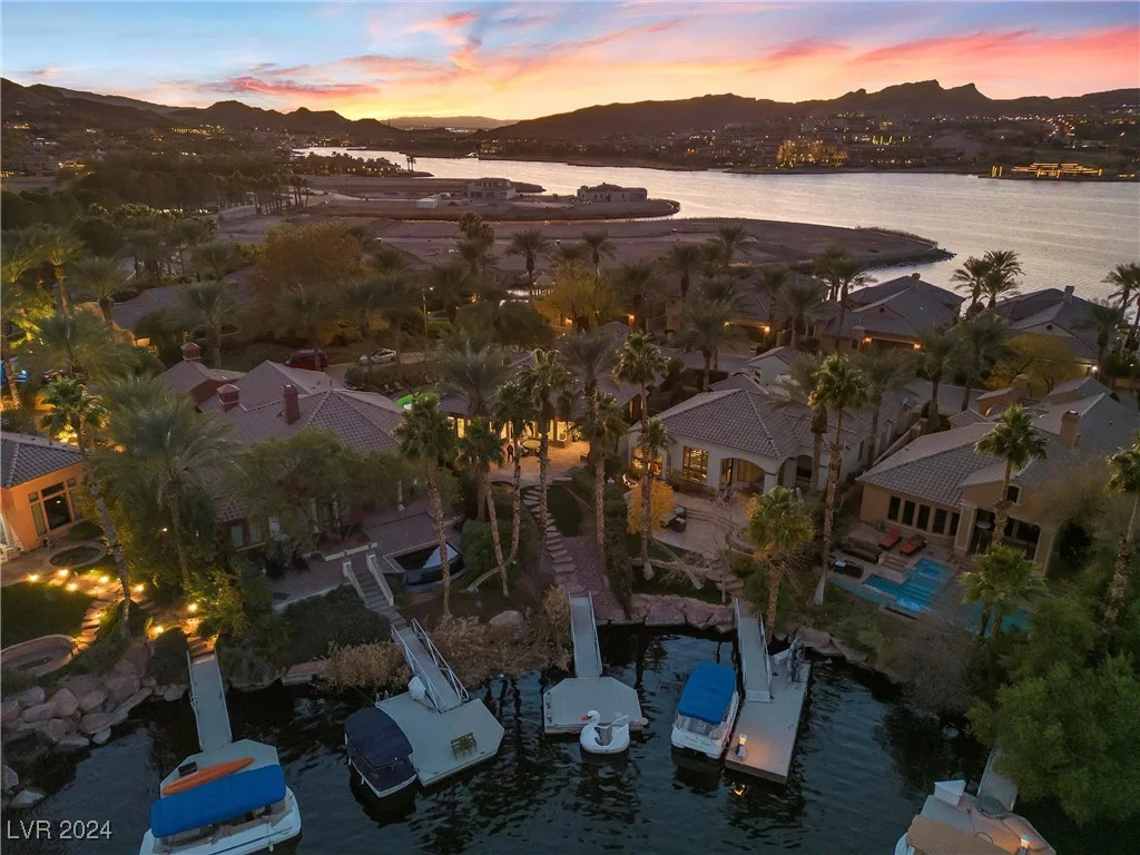 6 Via Mira Monte, Henderson, NV 89011