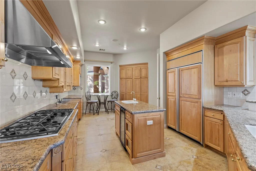6 Via Mira Monte, Henderson, NV 89011