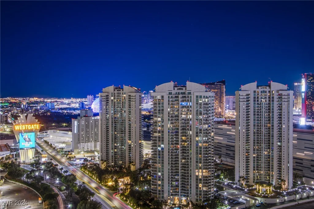 222 Karen, Las Vegas, NV 89109