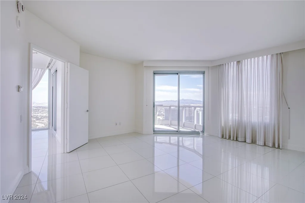 222 Karen, Las Vegas, NV 89109