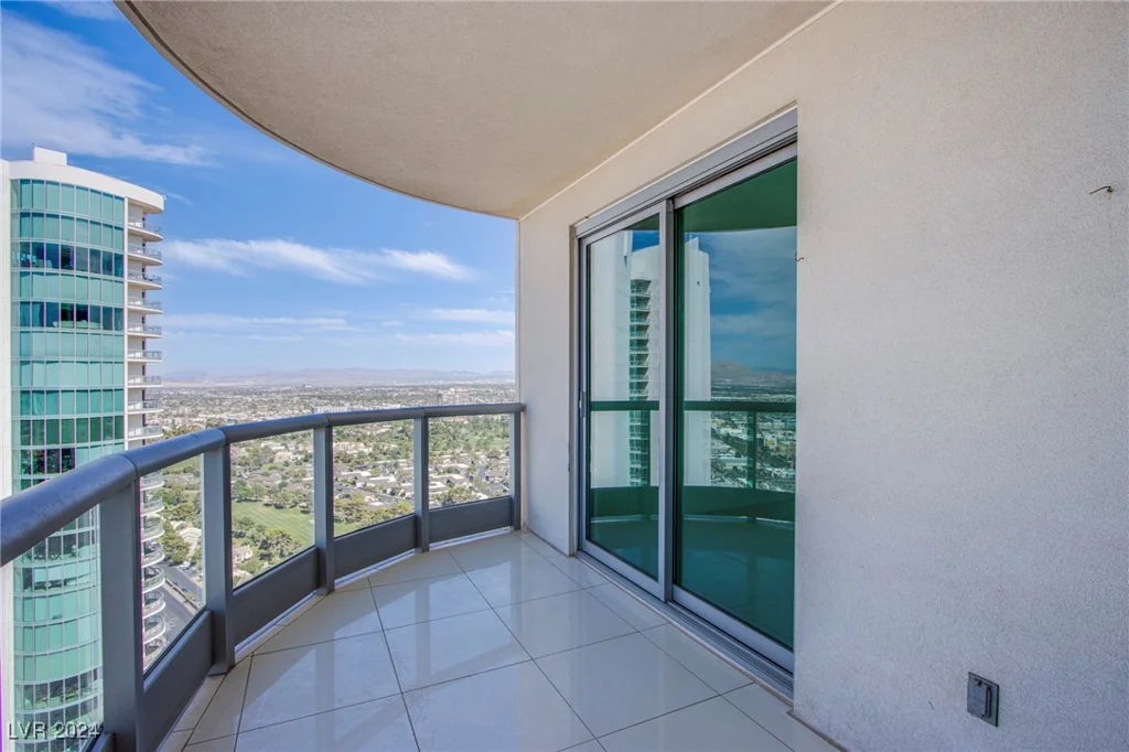 222 Karen, Las Vegas, NV 89109