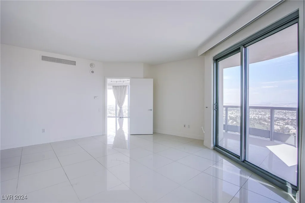 222 Karen, Las Vegas, NV 89109