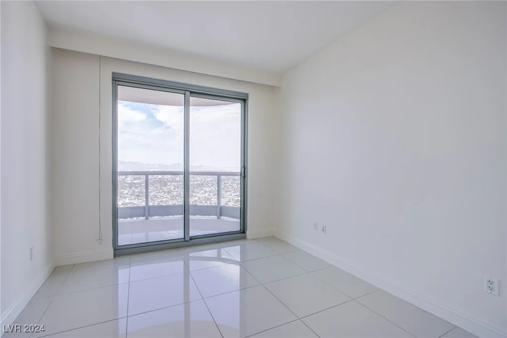 222 Karen, Las Vegas, NV 89109