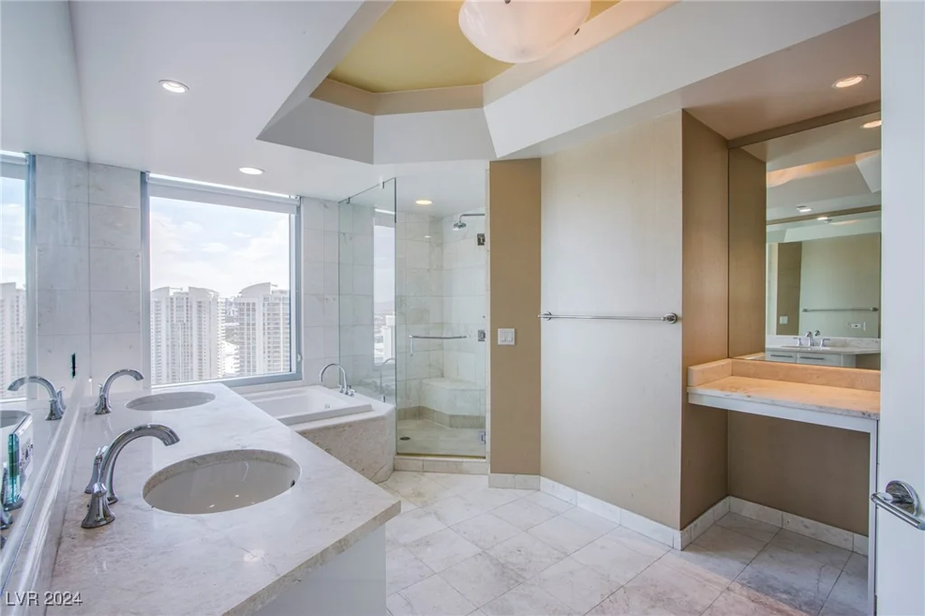 222 Karen, Las Vegas, NV 89109