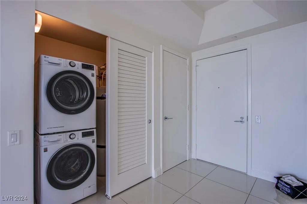 222 Karen, Las Vegas, NV 89109