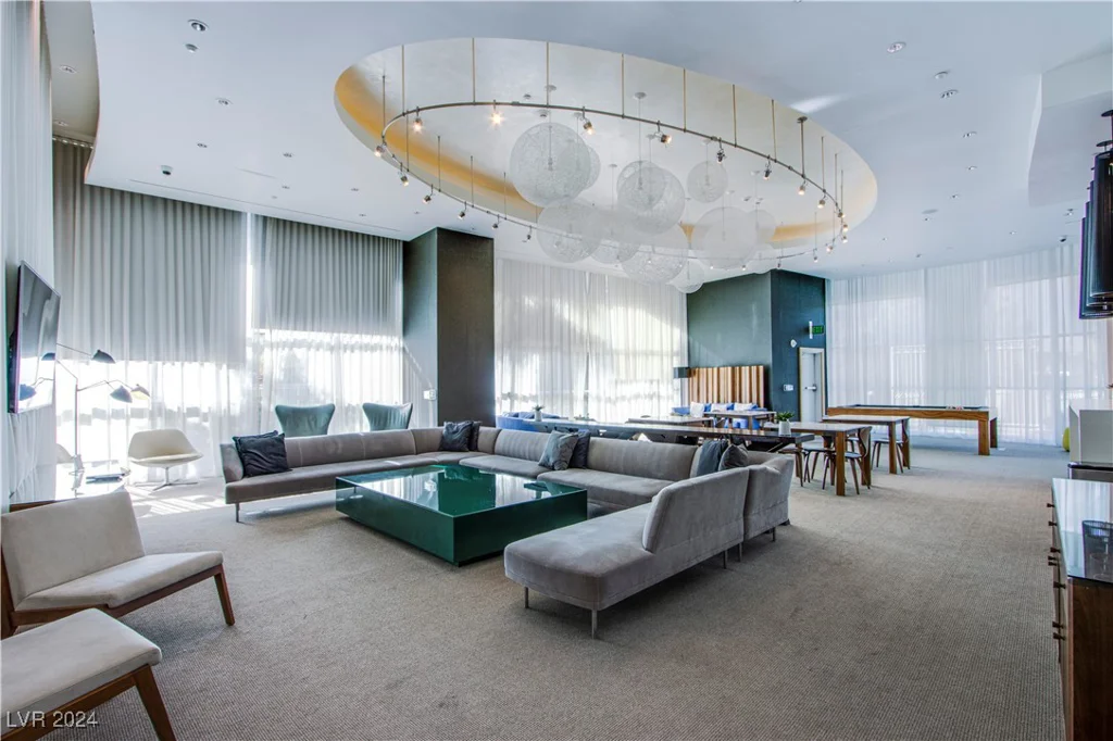 222 Karen, Las Vegas, NV 89109