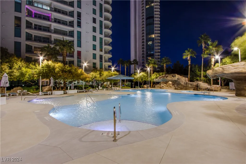 222 Karen, Las Vegas, NV 89109
