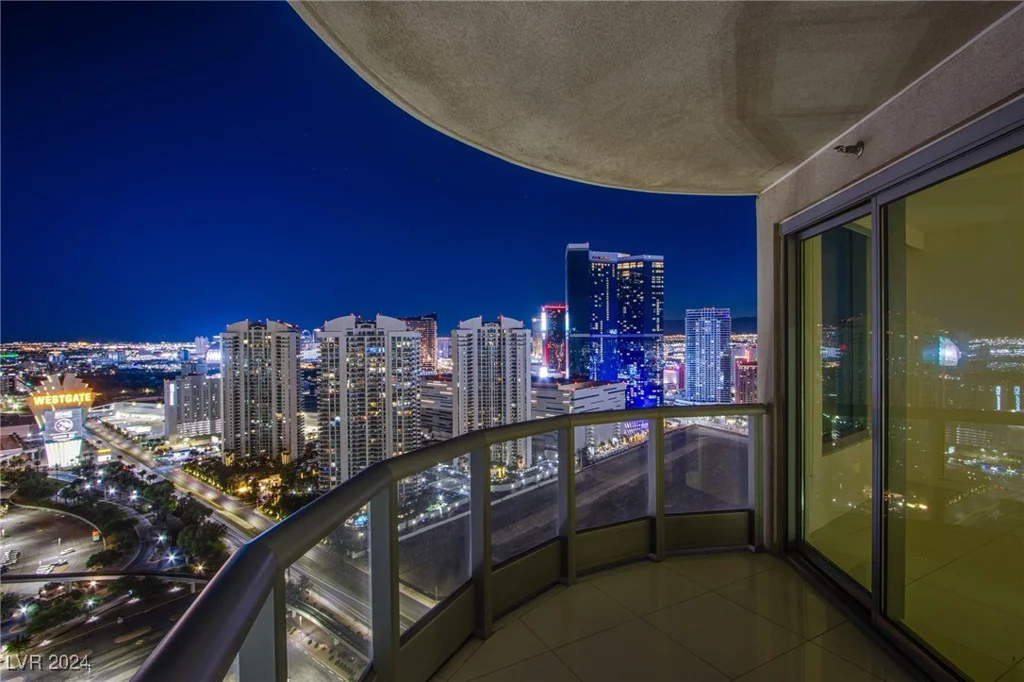 222 Karen, Las Vegas, NV 89109