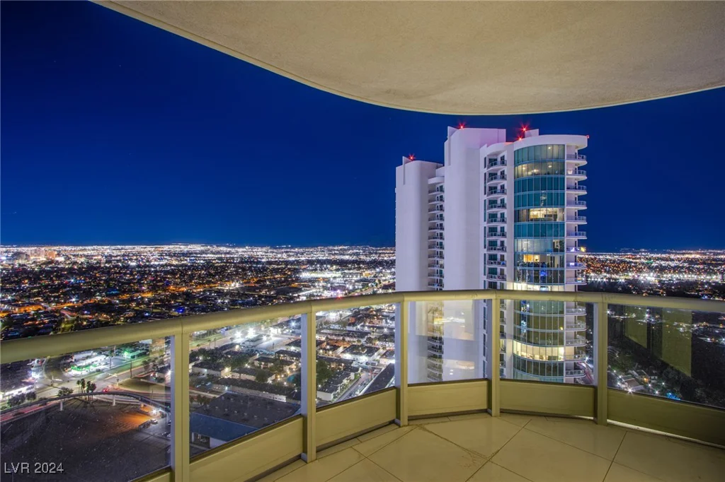 222 Karen, Las Vegas, NV 89109