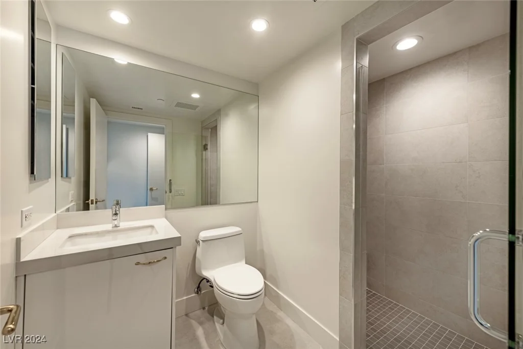 2747 Paradise, Las Vegas, NV 89109