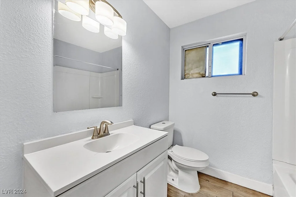 3801 Daisy, Las Vegas, NV 89119