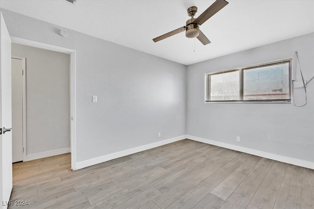 3801 Daisy, Las Vegas, NV 89119