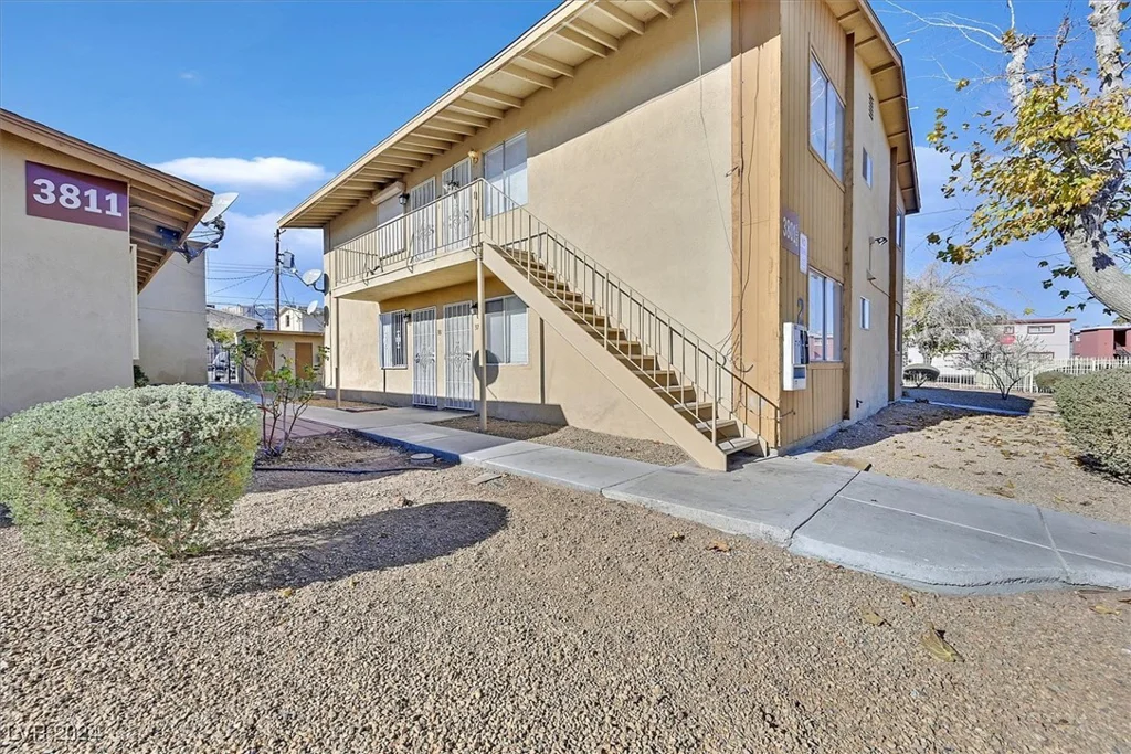 3801 Daisy, Las Vegas, NV 89119