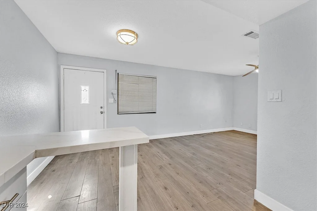 3801 Daisy, Las Vegas, NV 89119