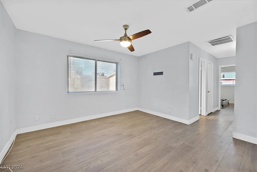 3801 Daisy, Las Vegas, NV 89119