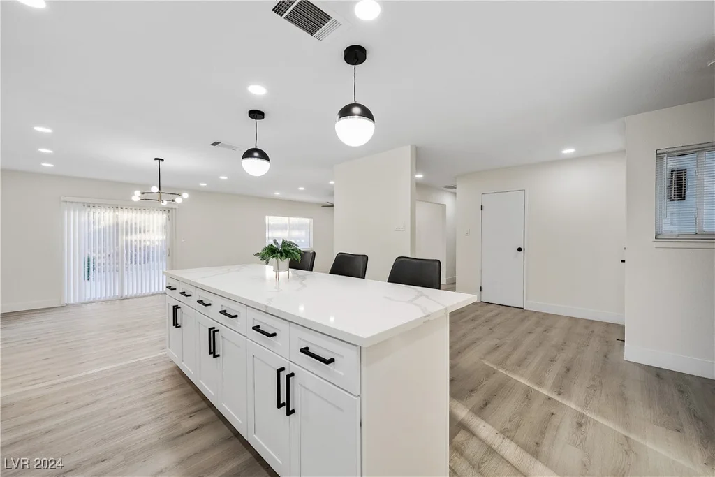2900 Richfield, Las Vegas, NV 89102