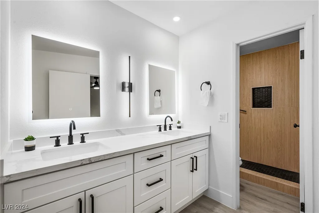 2900 Richfield, Las Vegas, NV 89102