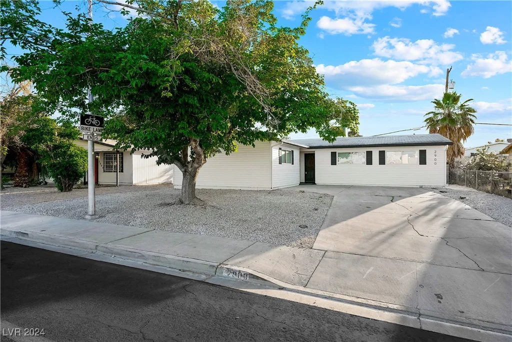 2900 Richfield, Las Vegas, NV 89102