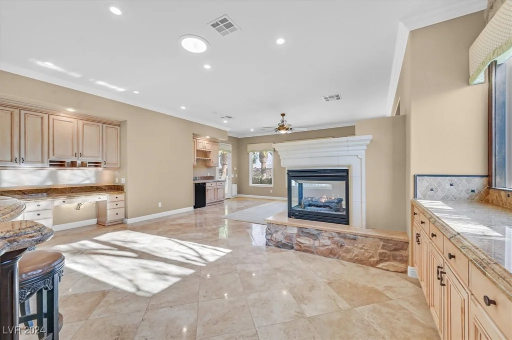 10925 Iris Canyon, Las Vegas, NV 89135
