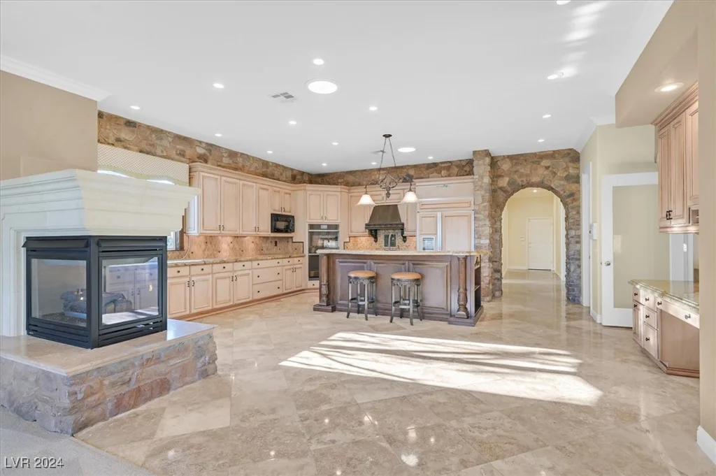 10925 Iris Canyon, Las Vegas, NV 89135